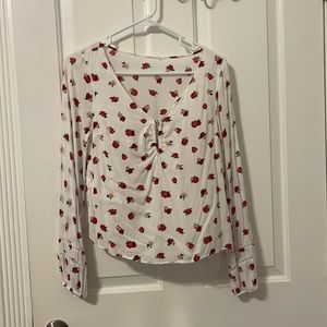 Size M Hollister blouse